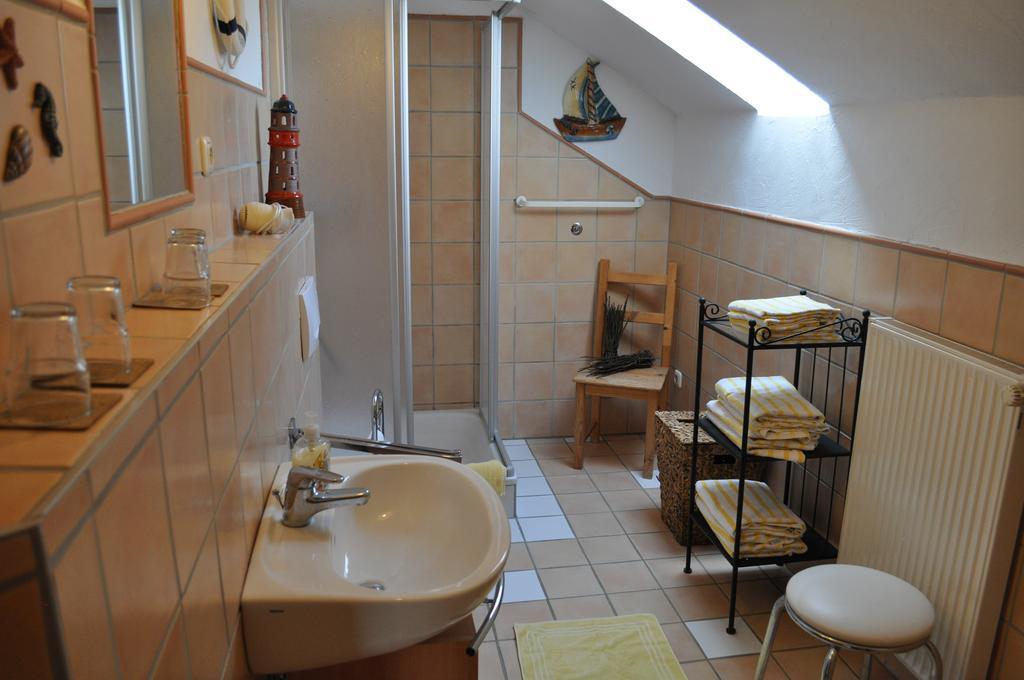 Pension Jonas Baar  Zimmer foto